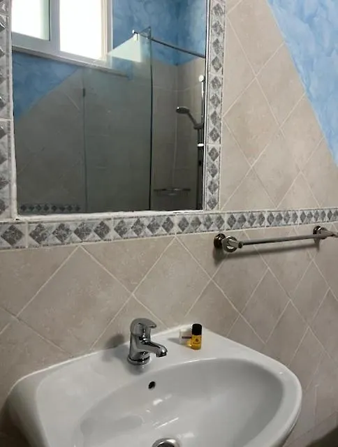 Bed and Breakfast Vivenda Viviani Praia